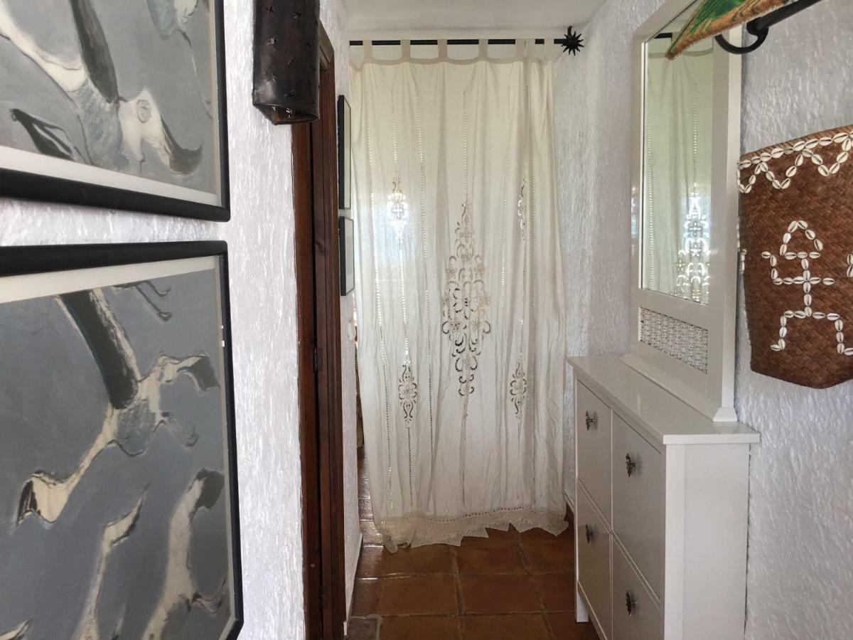 Una Casa Junto Al Mar Алтеа Екстериор снимка